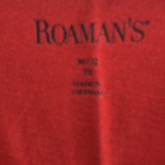 Princess collar salmon colored small pinhole on the front left breast area… - Picture 2 of 2